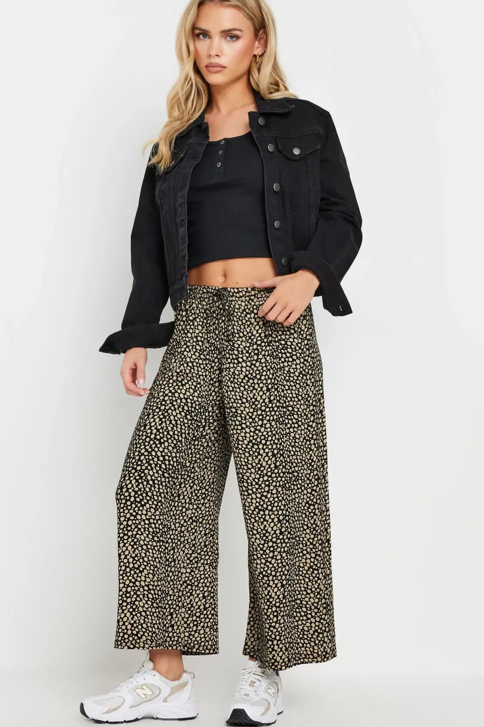 Petite Cropped Trousers