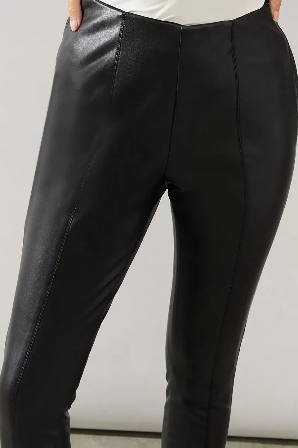 Petite Faux Leather Leggings