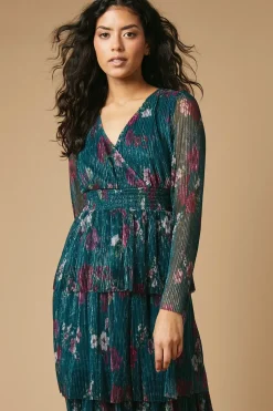 Petite Floral Metallic Plisse Shirred Waist Tiered Maxi Dress
