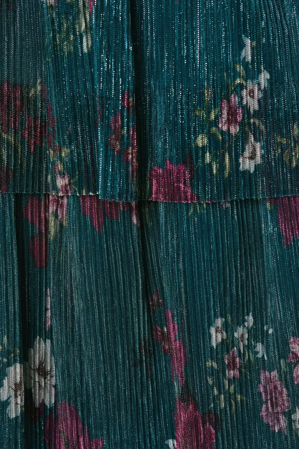 Petite Floral Metallic Plisse Shirred Waist Tiered Maxi Dress
