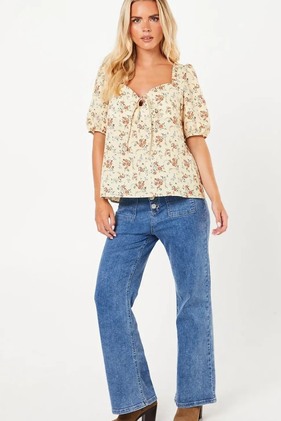 Petite Floral Sweetheart Tie Front Blouse