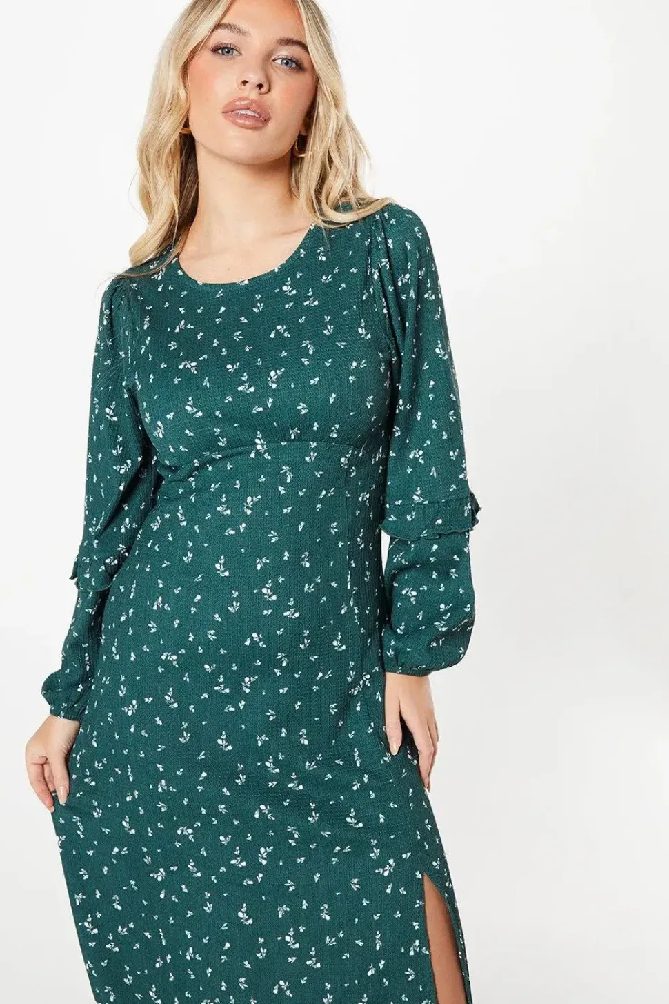 Petite Green Ditsy Floral Ruffle Sleeve Midi Dress