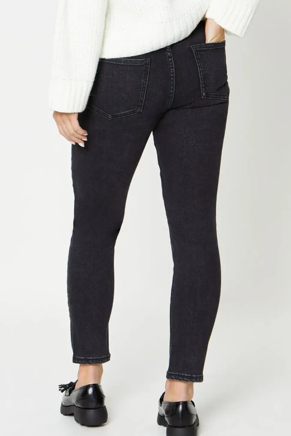 Petite High Rise Skinny Jeans