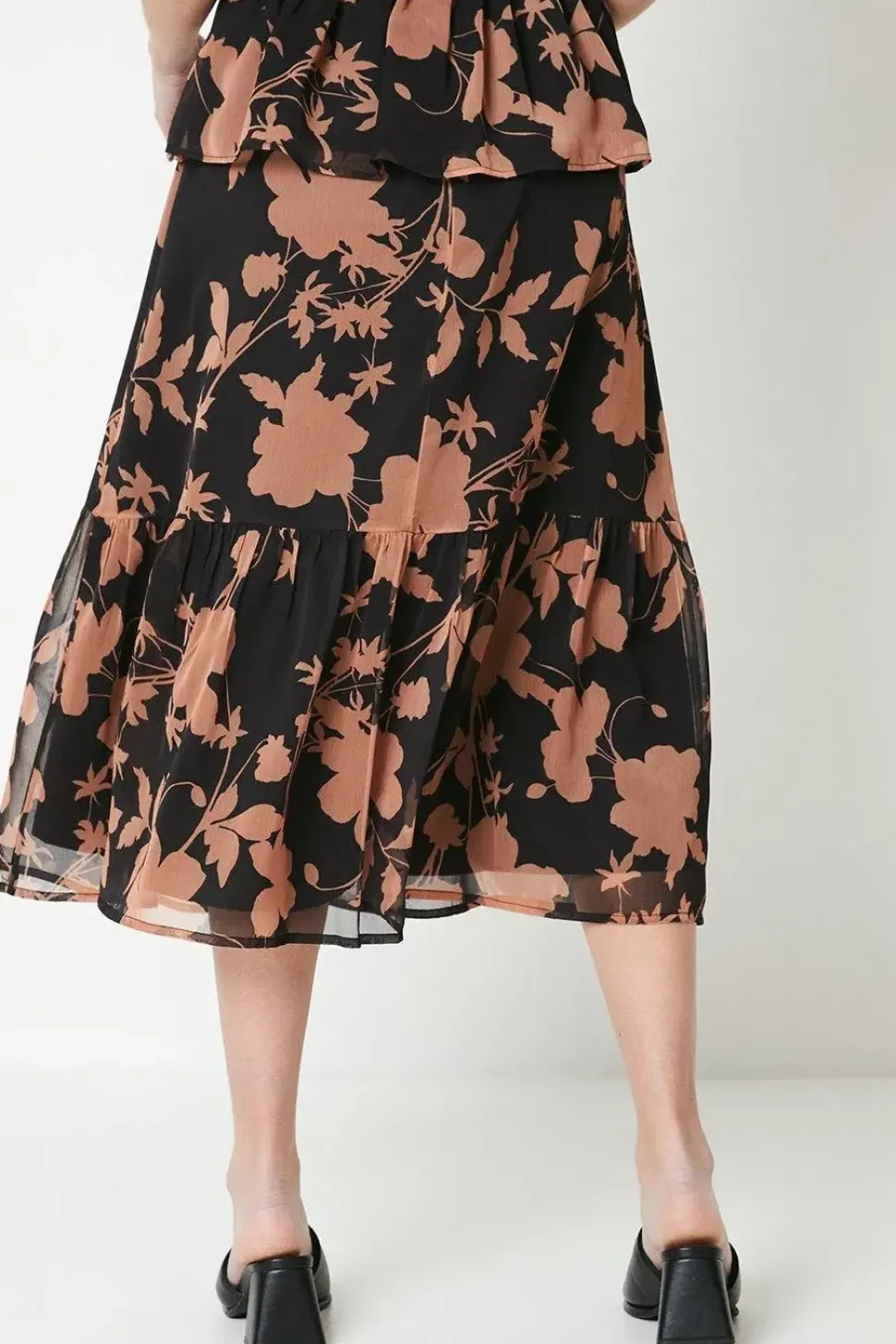 Petite Lined Floral Midi Skirt