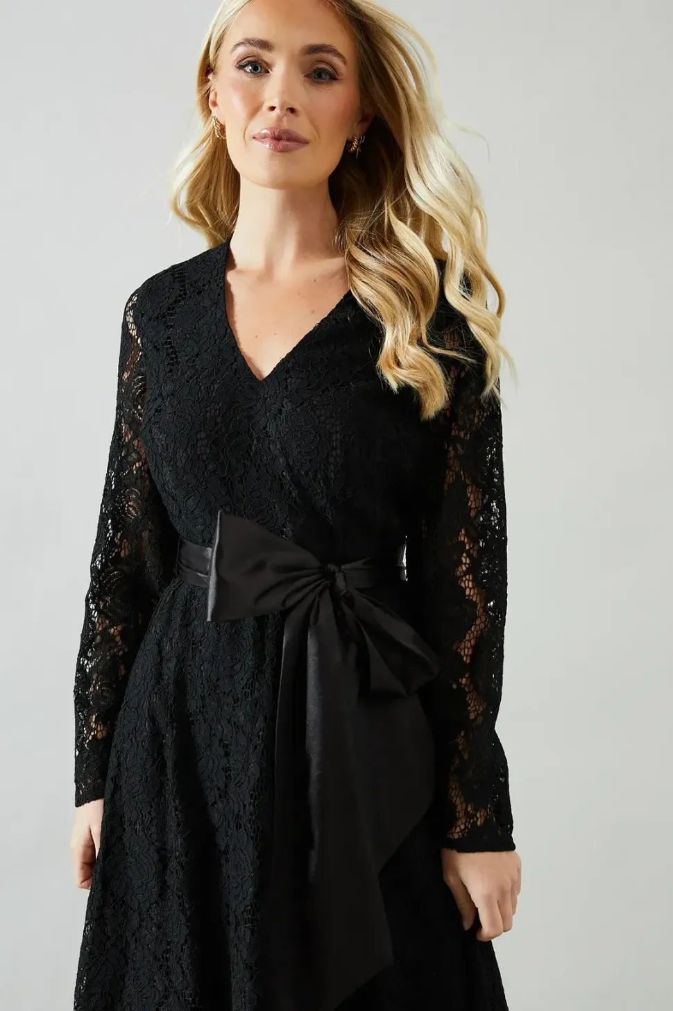 Petite Long Sleeve Satin Belt Lace Midi Dress