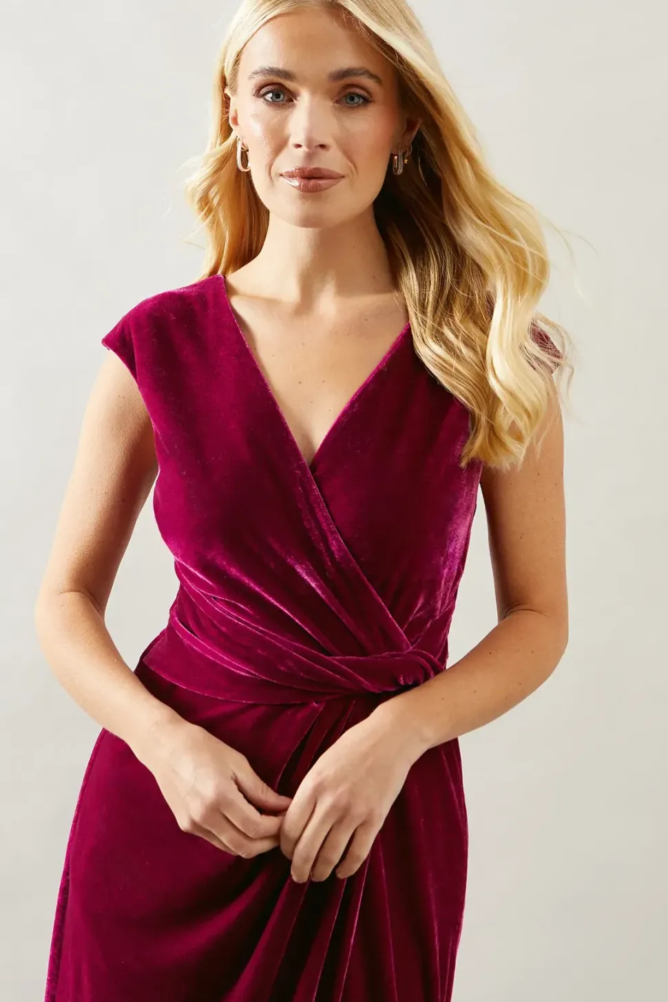 Petite Occasion Velvet Twist Pencil Dress