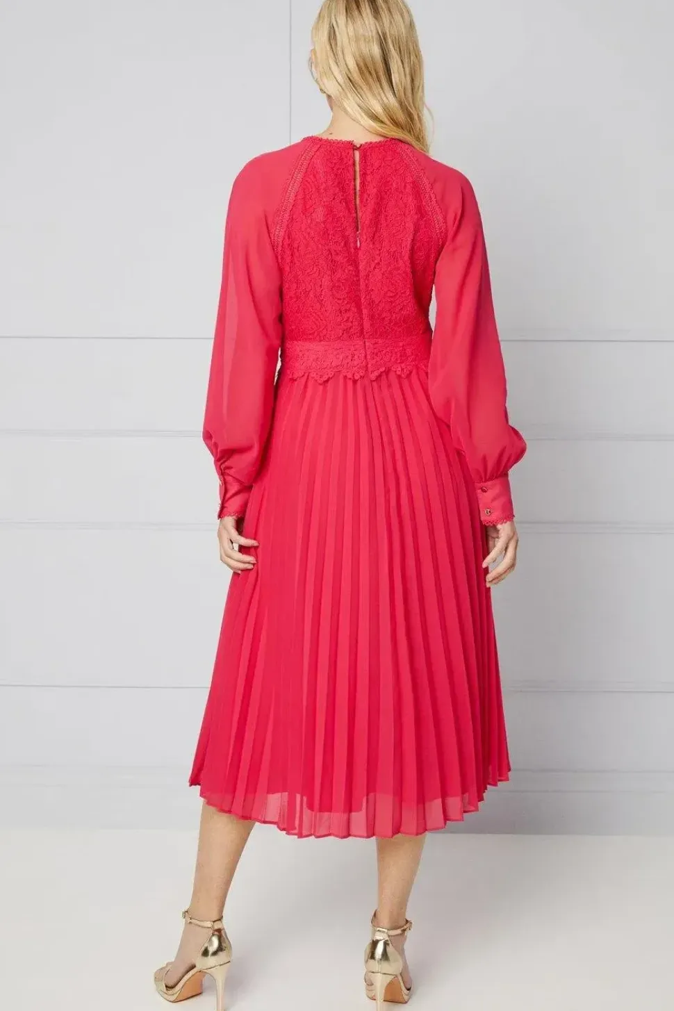 Petite Premium Lace Insert Pleated Midaxi Dress