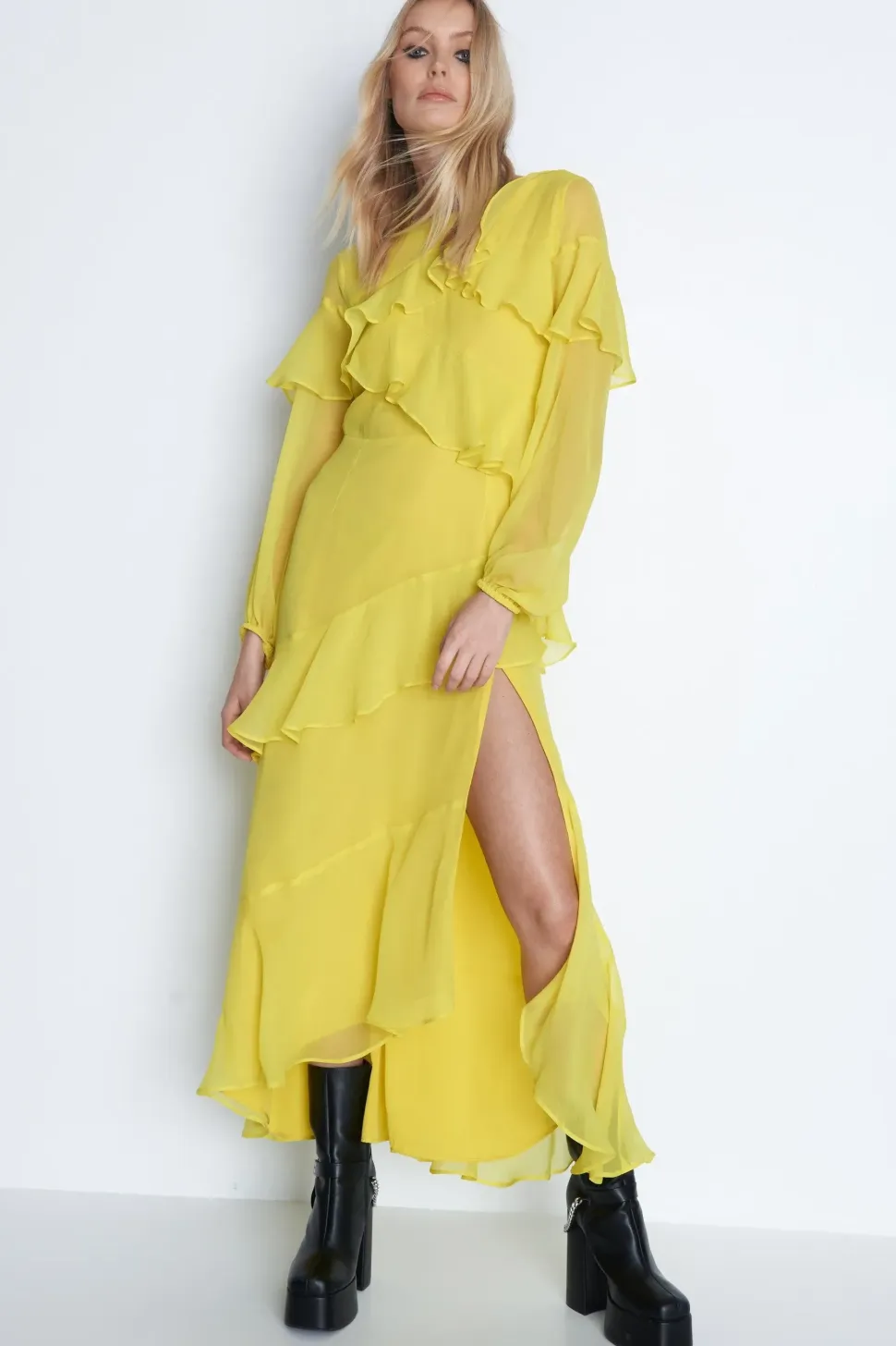 Petite Premium Ruffle Detail Tiered Maxi Dress