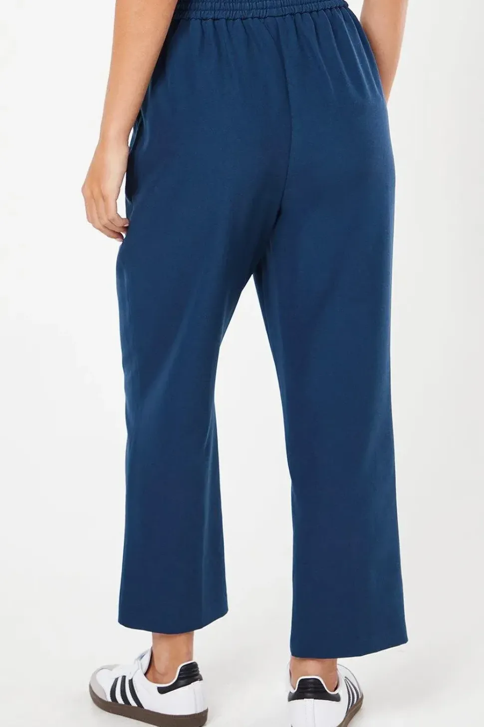 Petite Pull On Elastic Waist Tapered Trouser