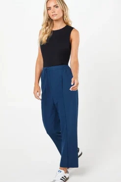 Petite Pull On Elastic Waist Tapered Trouser