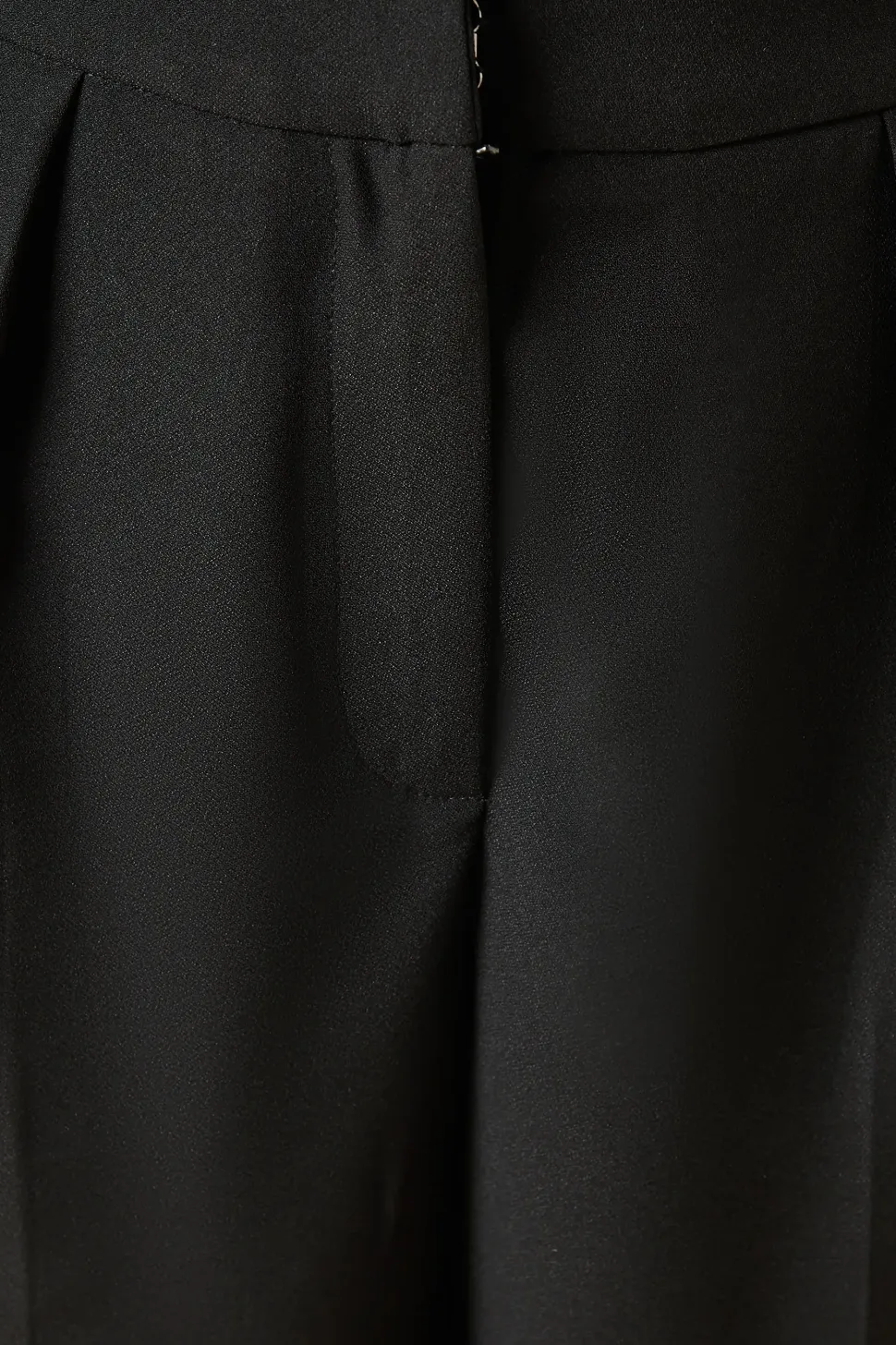 Petite Satin Tapered Trouser
