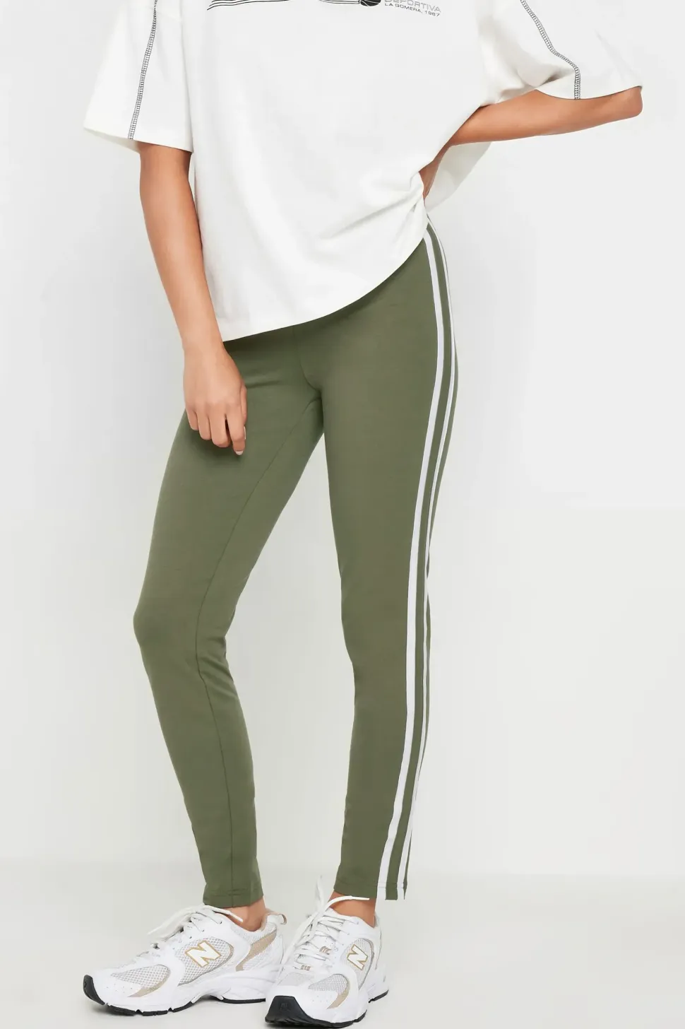 Petite Side Stripe Leggings