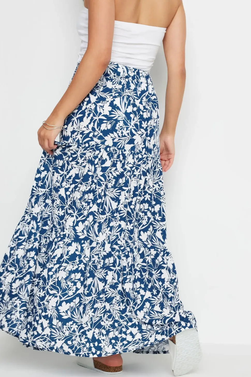 Petite Tiered Maxi Skirt