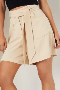 Petite Top Stitch Belted Short