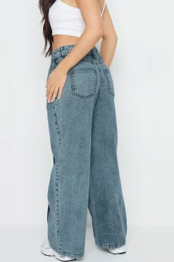 Petite Wide Leg Jeans