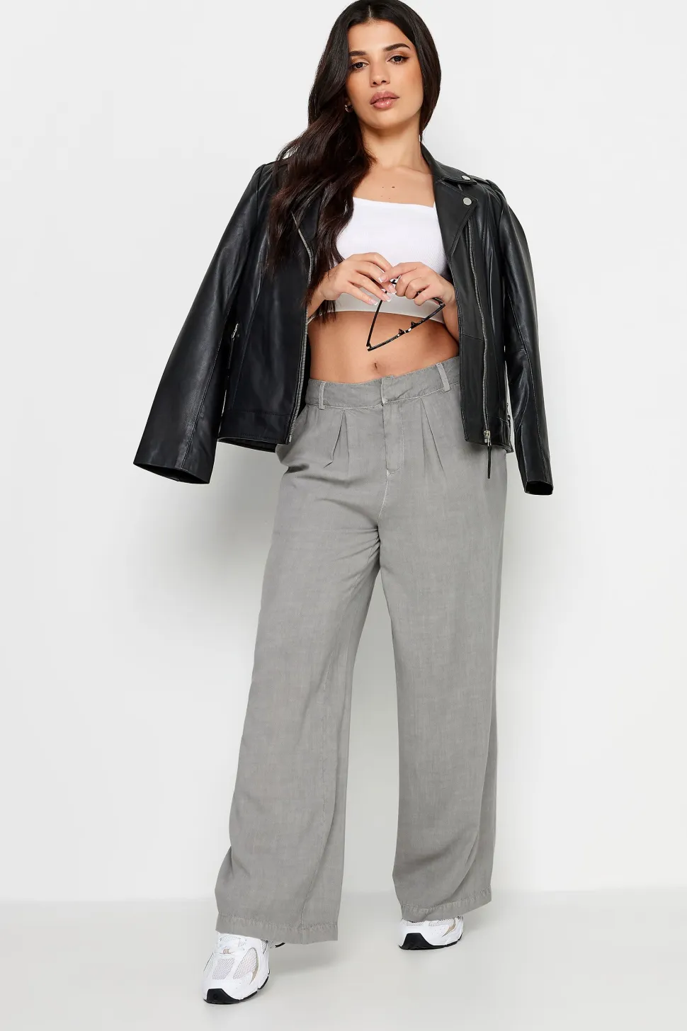 Petite Wide Leg Trousers