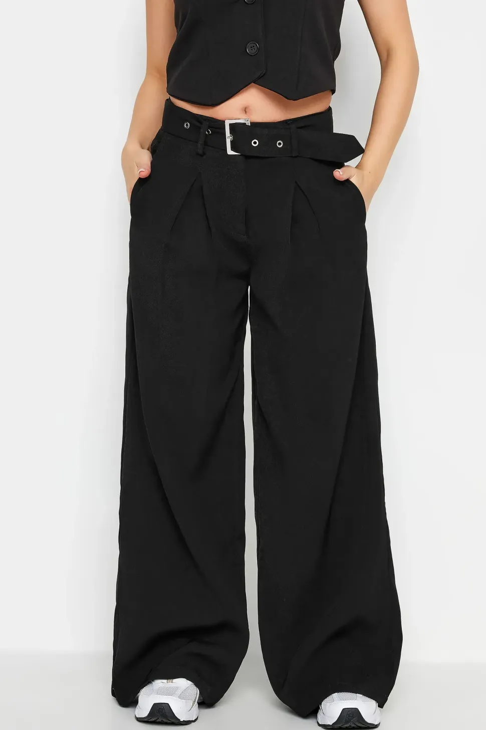 Petite Wide Leg Trousers