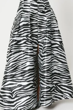 Petite Zebra Jacquard Maxi Skirt