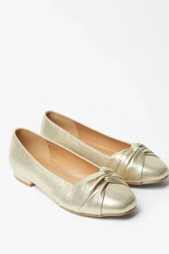 Petunia Wide Fit Twist Knot Front Soft Sqaure Toe Flat Shoe