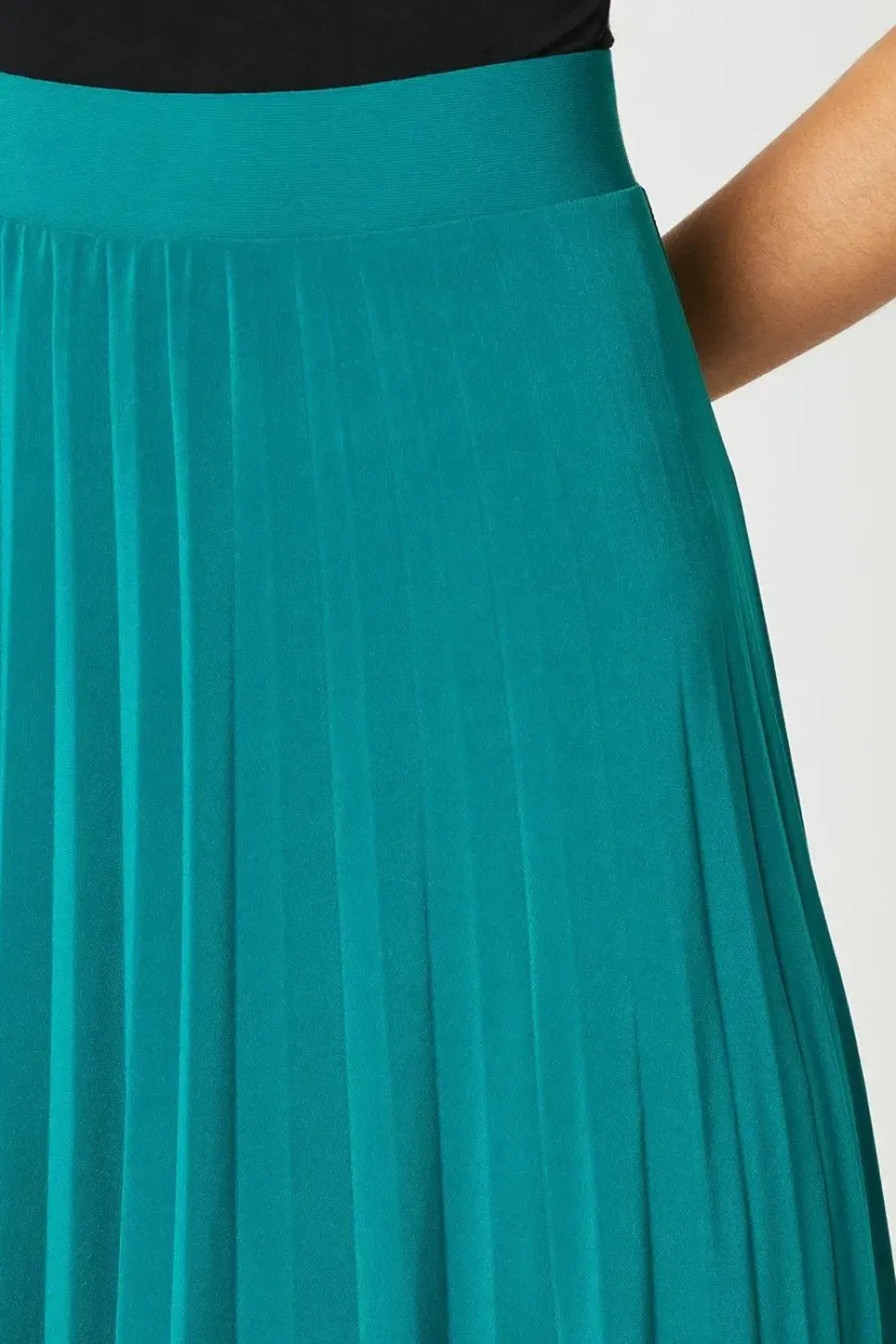 Pleated Midi Skirt