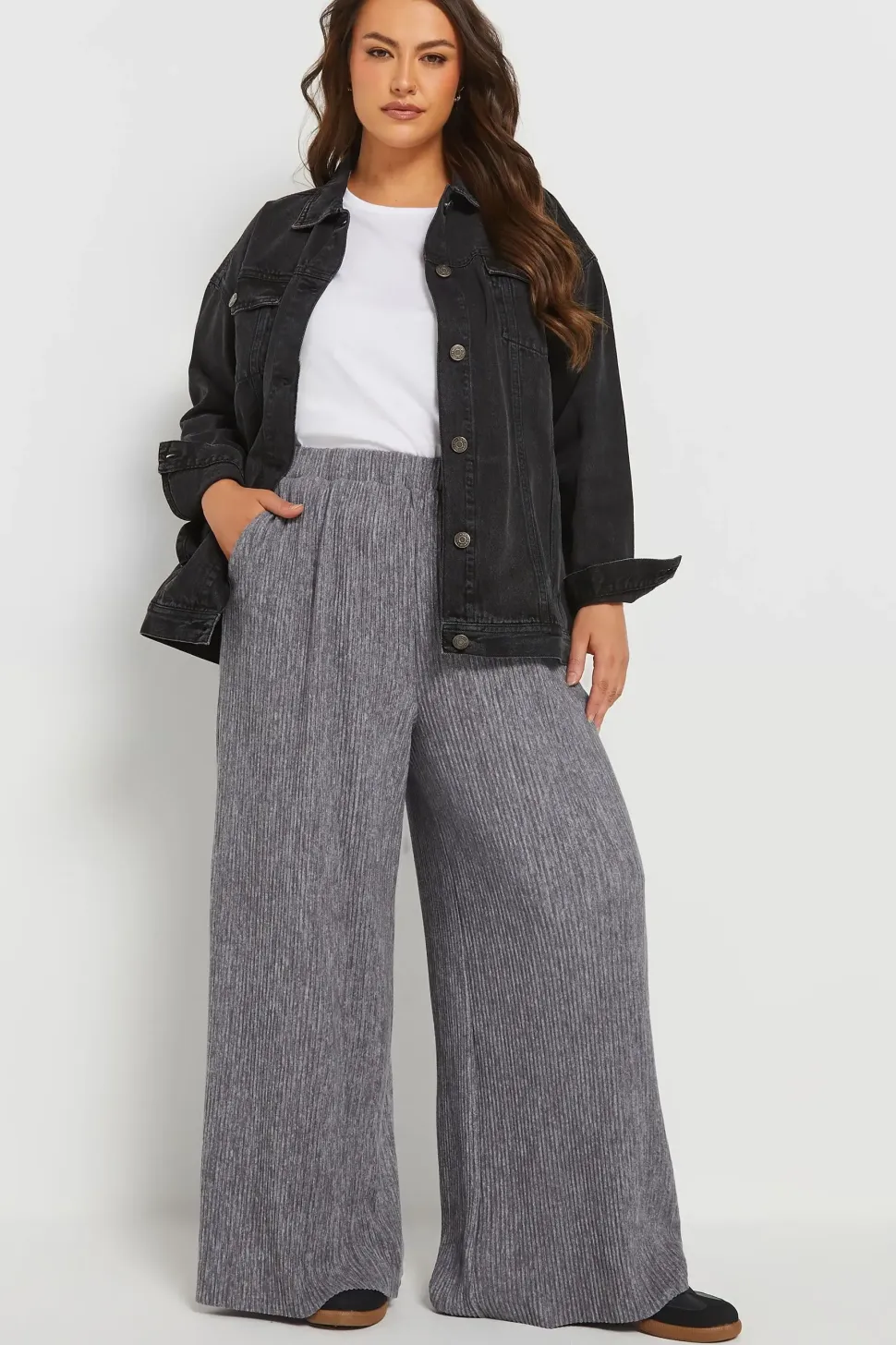 Pleated Wide Leg Trousers