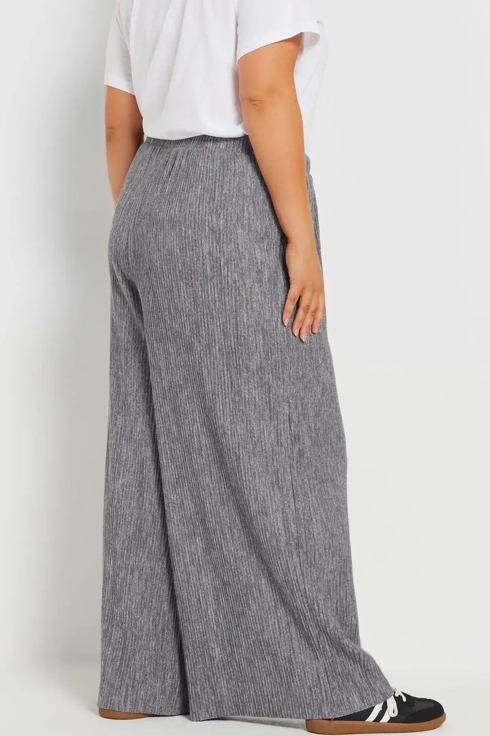 Pleated Wide Leg Trousers
