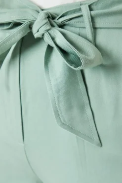 Pleat Front Belted Tapered Trouser