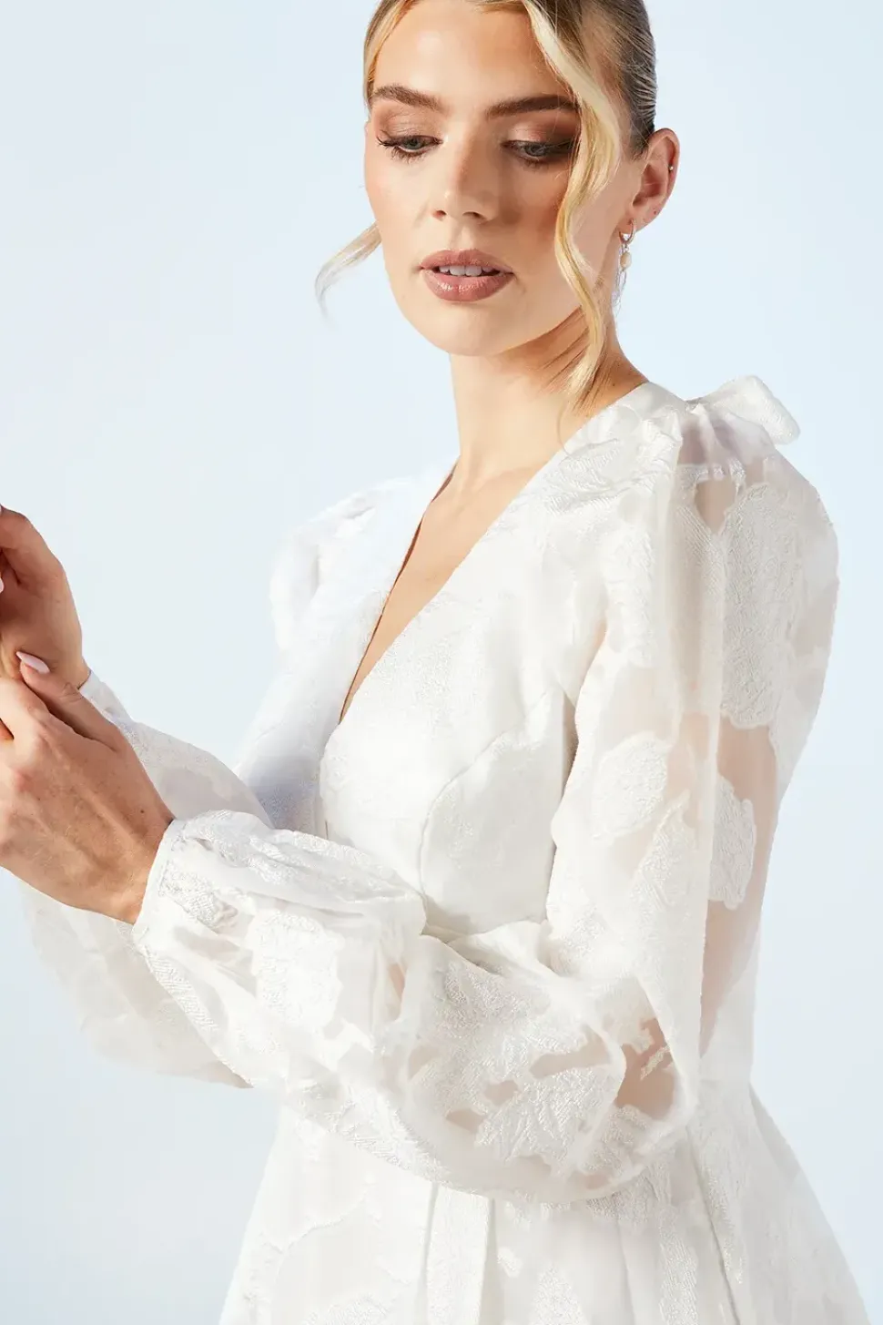 Plunge Neck Organza Jacquard Blouson Sleeve Wedding Dress