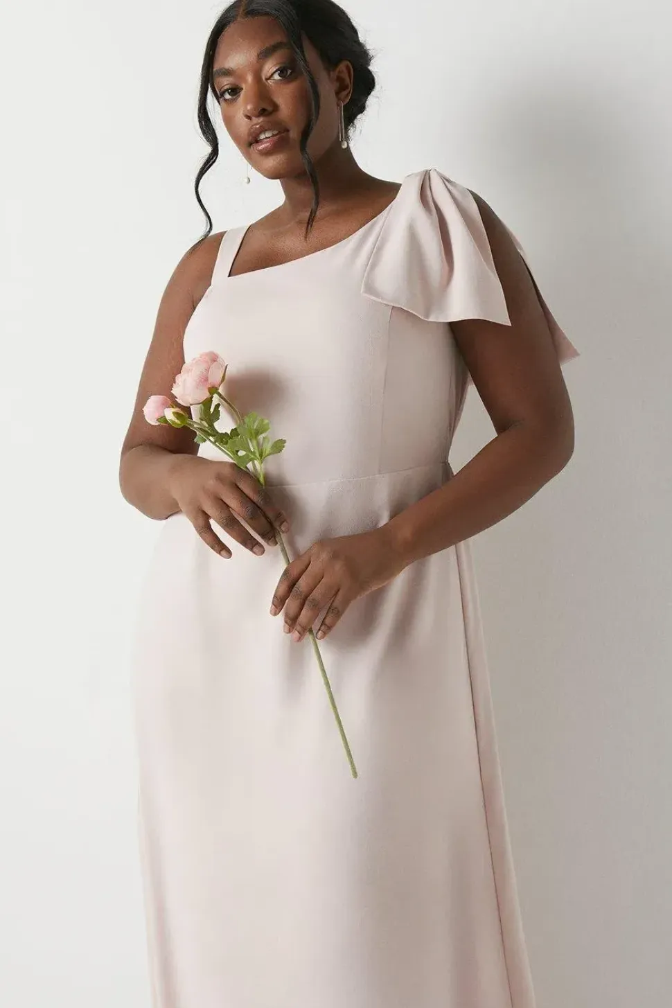 Plus Size Bow One Shoulder Bridesmaids Maxi Dress