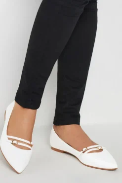 Pointed Buckle Flats