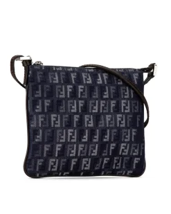 Preloved The Pouch Intrecciato Leather Crossbody Bag