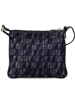 Preloved The Pouch Intrecciato Leather Crossbody Bag