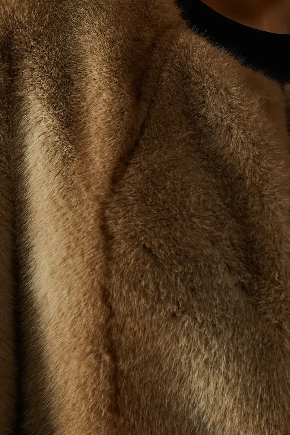 Premium Faux Fur Balloon Sleeve Coat