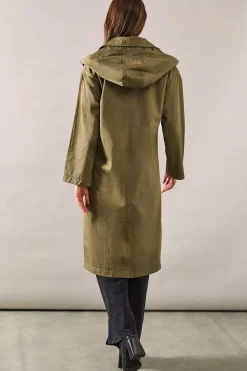 Premium Hooded Mac