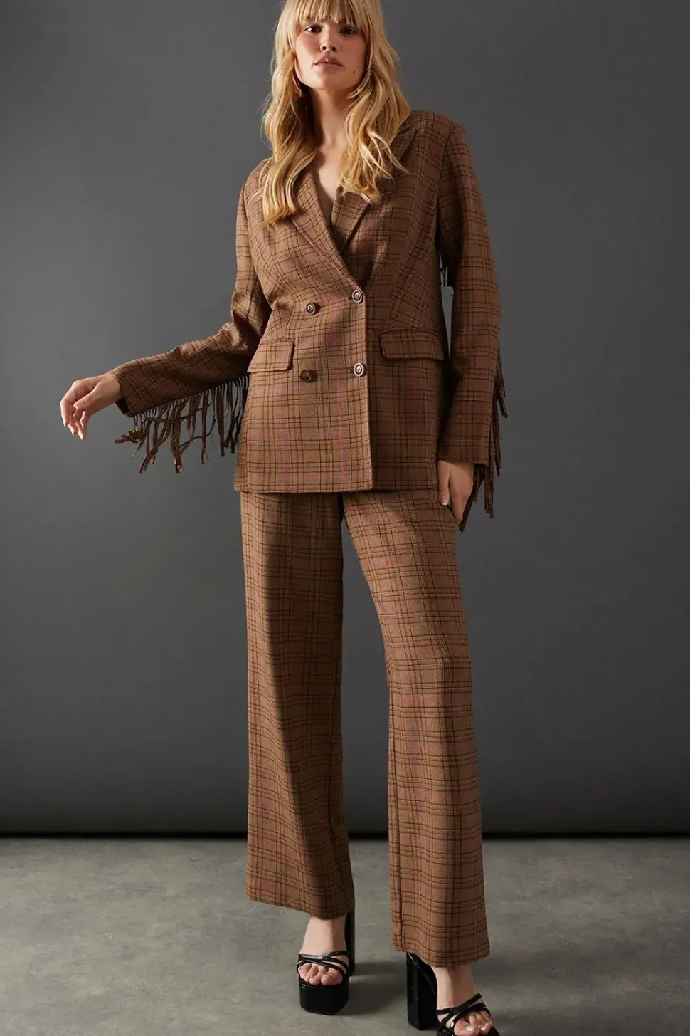 Premium Oversized Heritage Check Fringed Blazer