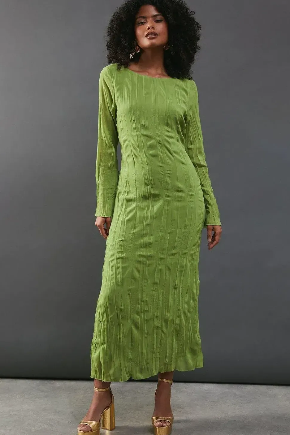 Premium Pleated Chiffon Slash Neck Column Midi Dress
