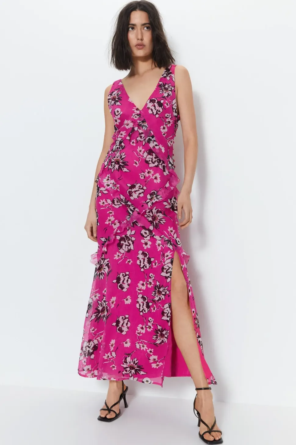 Premium Ruffle Detail Floral Maxi Dress