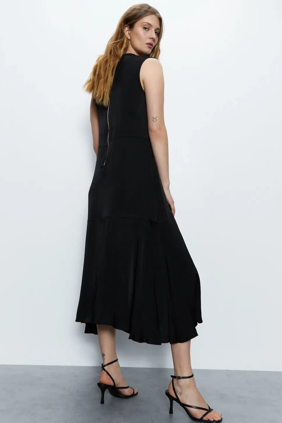 Premium Satin Sleeveless Midi Dress With Frill
