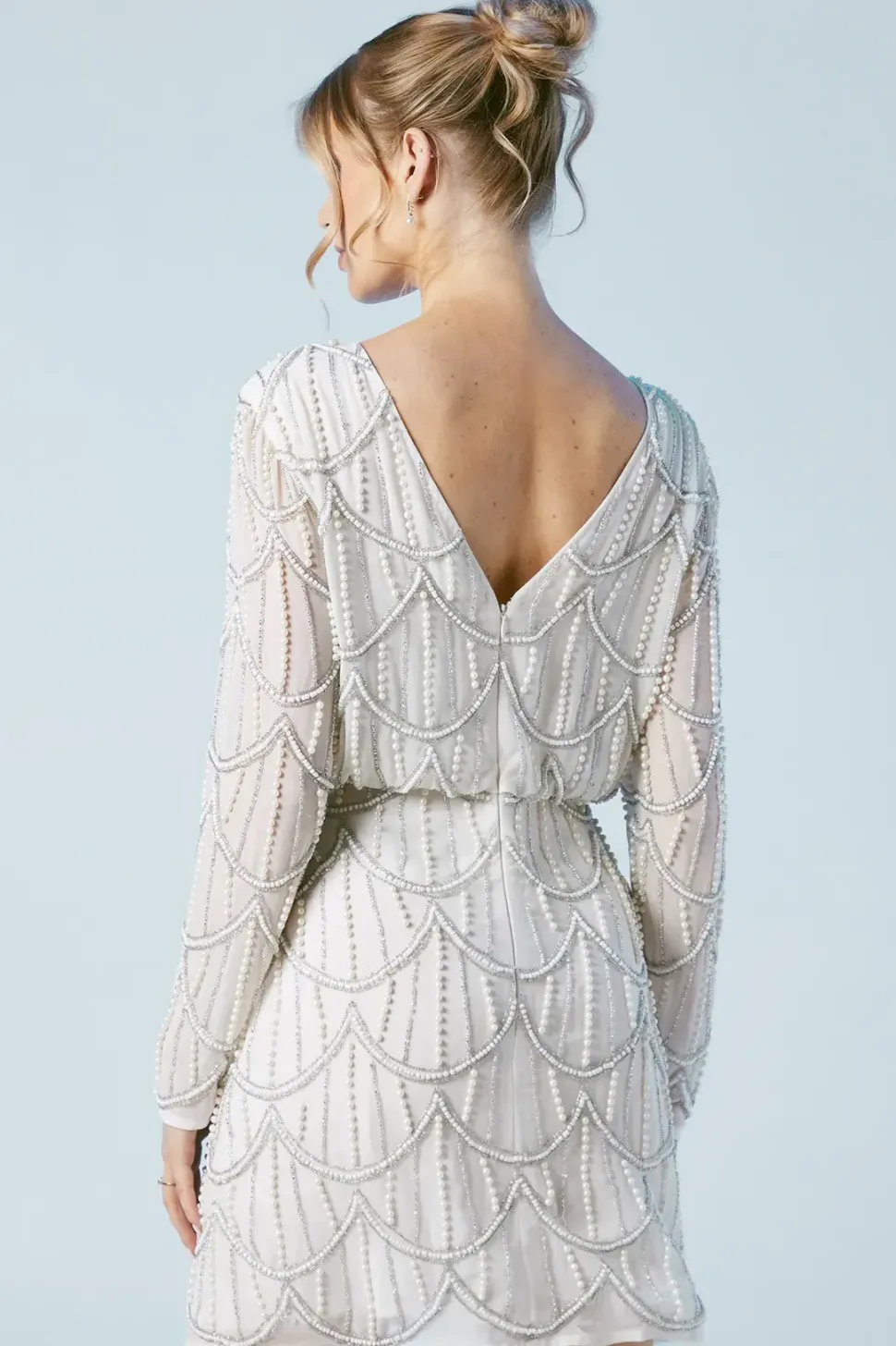 Premium Scallop Detail Batwing Bridal Mini Dress