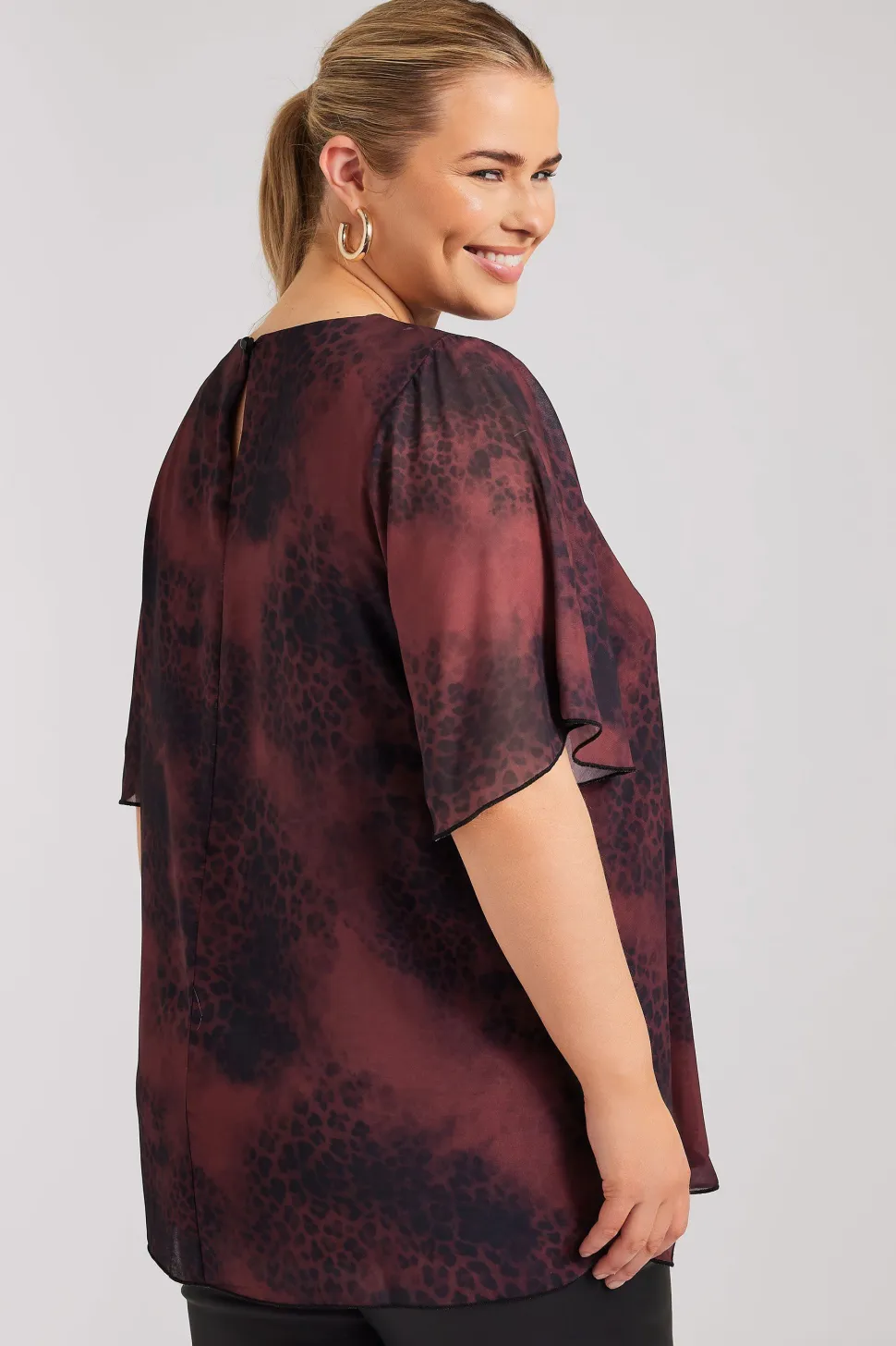 Printed Flutter Sleeve Blouse