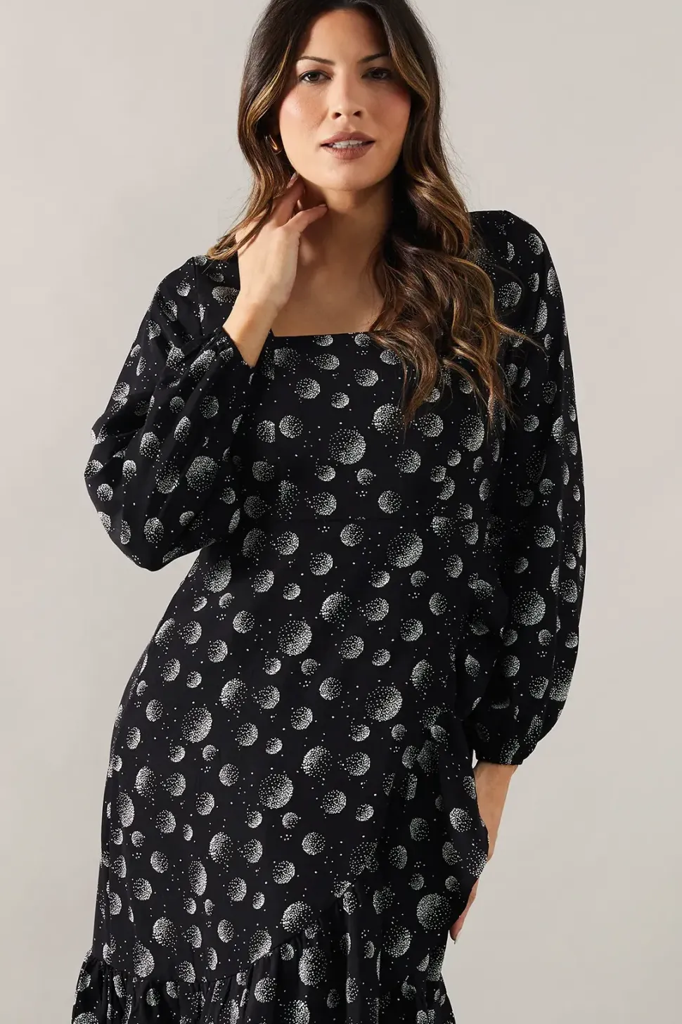 Printed Long Sleeve Ruffle Detail Midi Dress