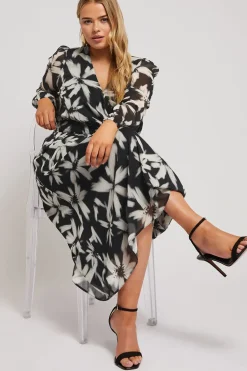 Printed Maxi Wrap Dress