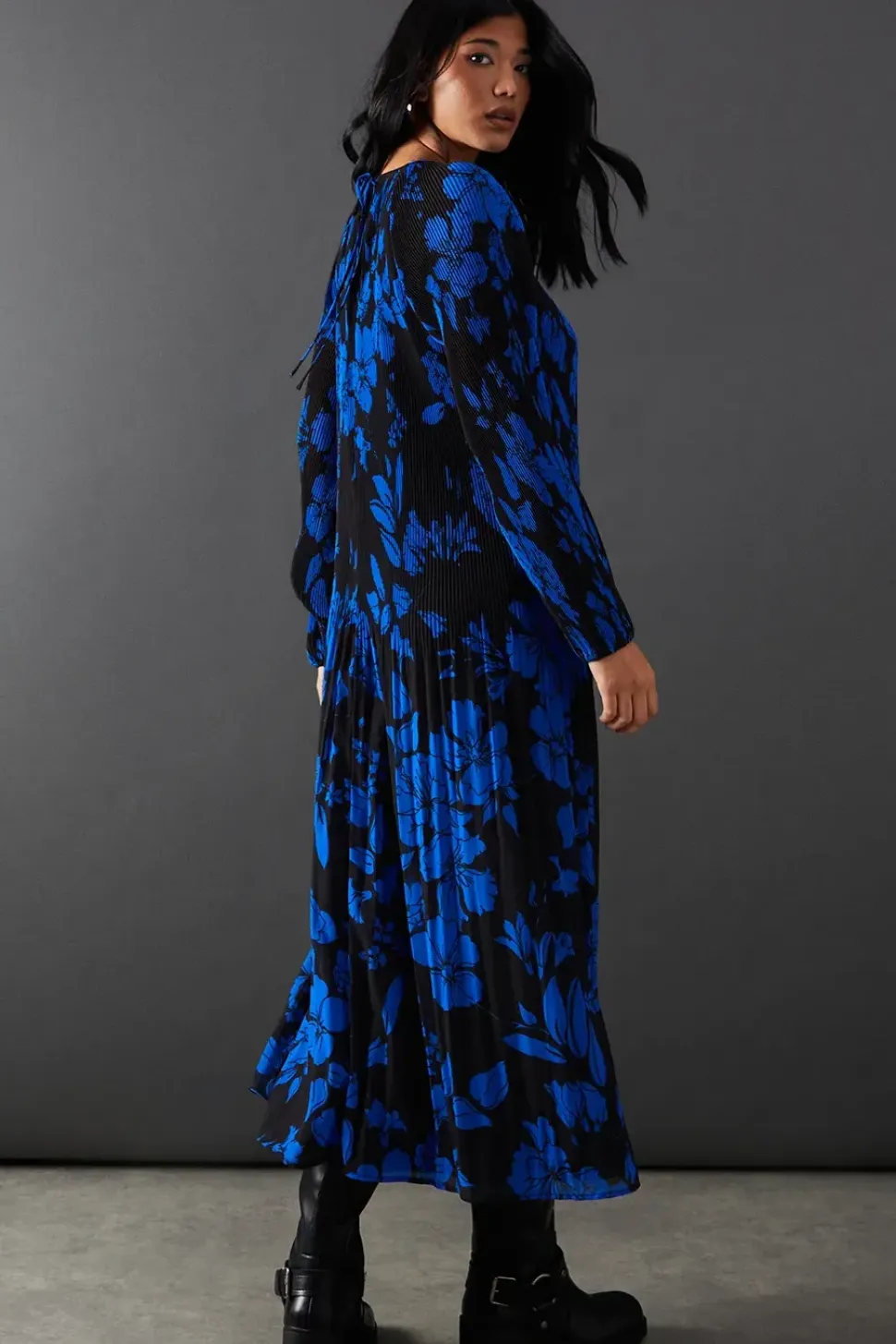 Printed Pleat Chiffon Midaxi Dress