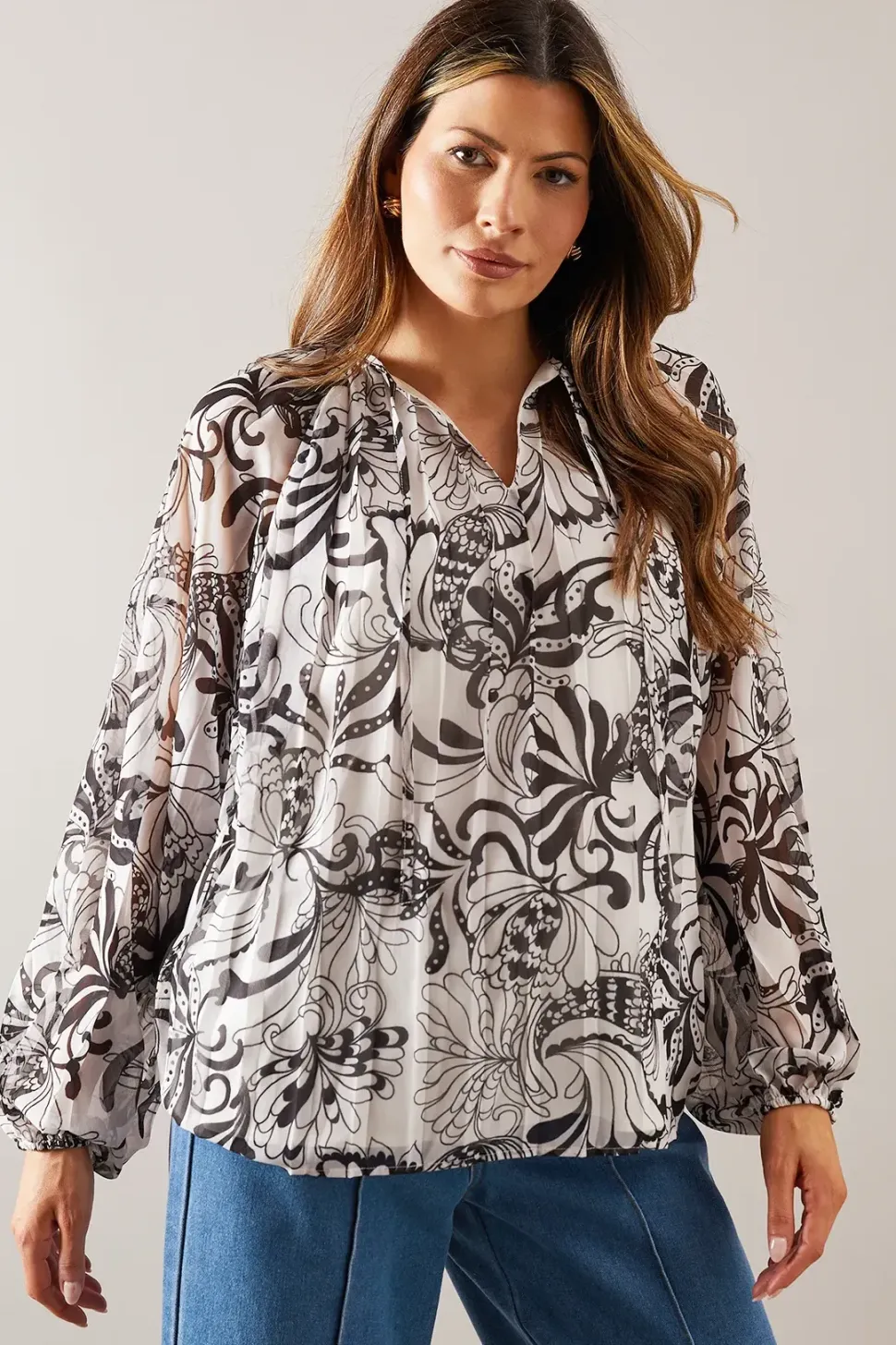 Printed Pleated Blouson Sleeve Blouse