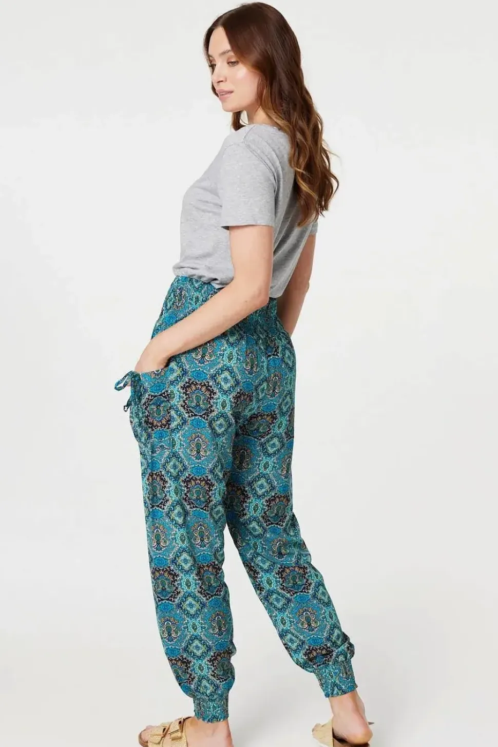 Printed Pull On Tapered Pants