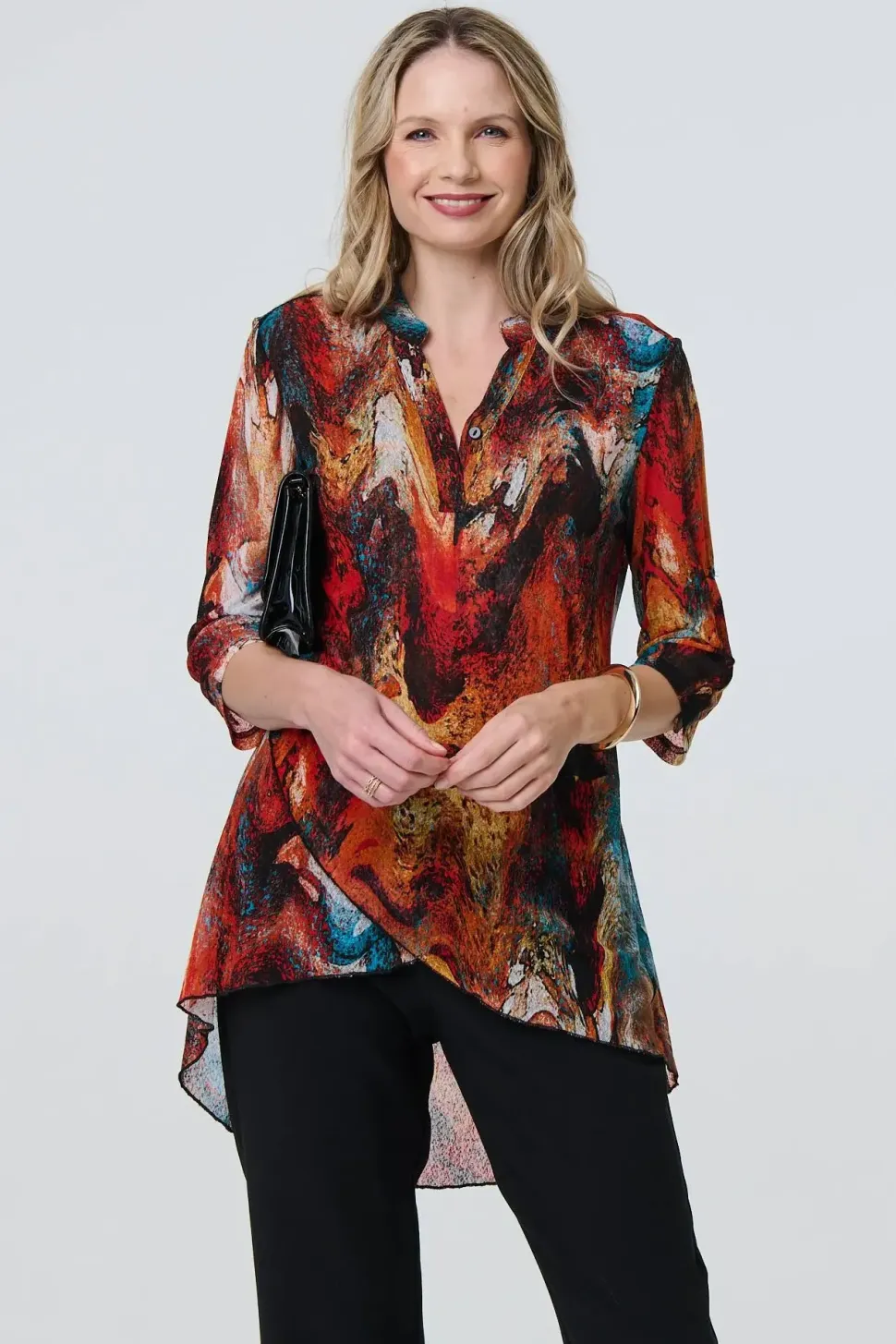 Printed 3/4 Sleeve Asymmetric Blouse