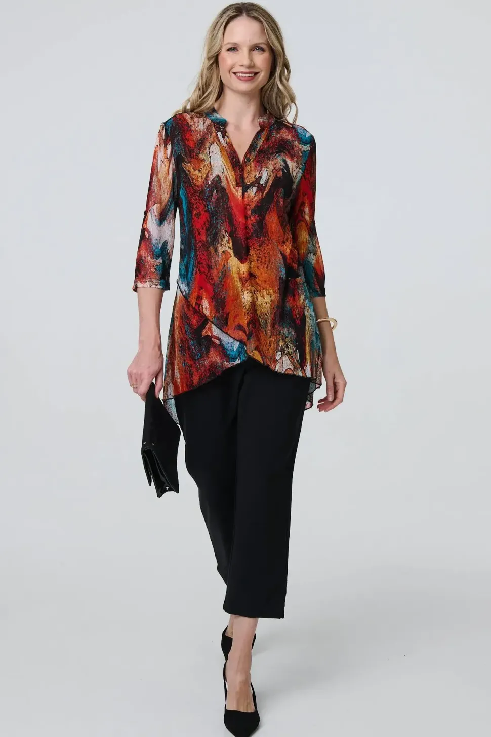 Printed 3/4 Sleeve Asymmetric Blouse
