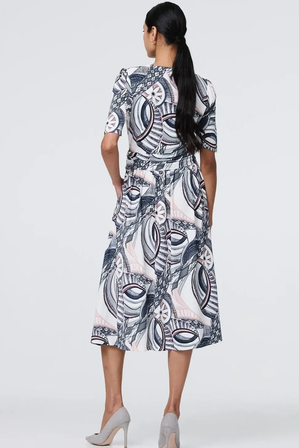 Printed 1/2 Sleeve Knee Length Wrap Dress