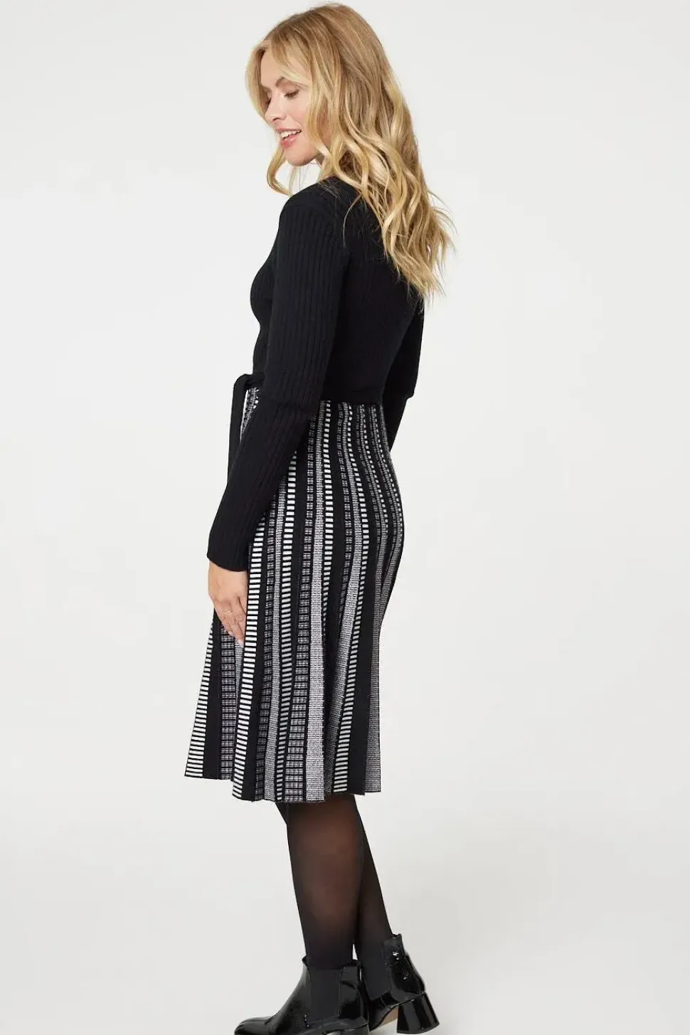Printed Tie Waist Pleated Midi Jumper Dress