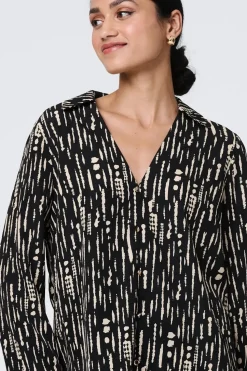 Printed V-Neck Long Flare Sleeve Shirt